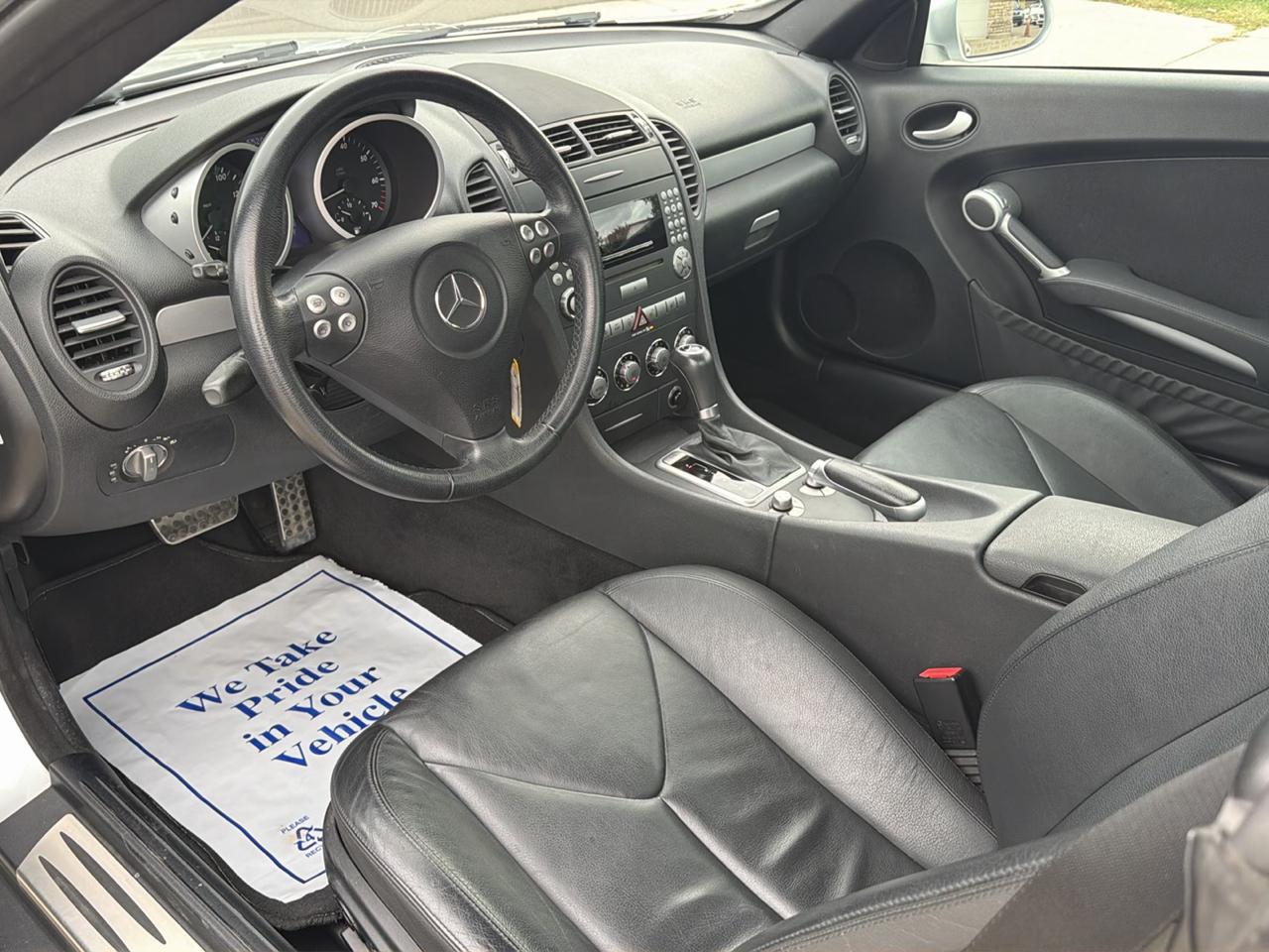 Mercedes-Benz SLK-Class 2dr Roadster 3.5L 2007