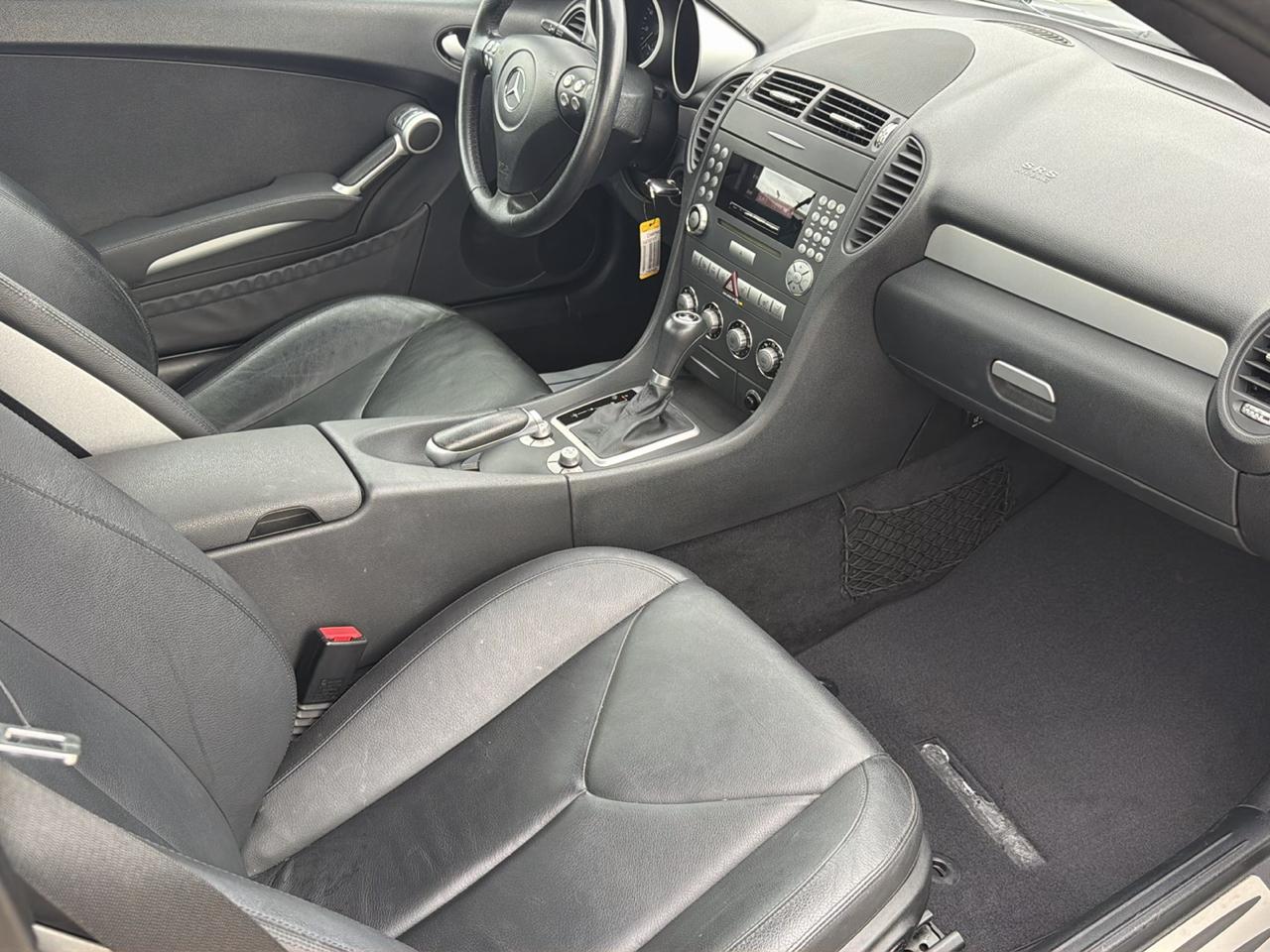 Mercedes-Benz SLK-Class 2dr Roadster 3.5L 2007