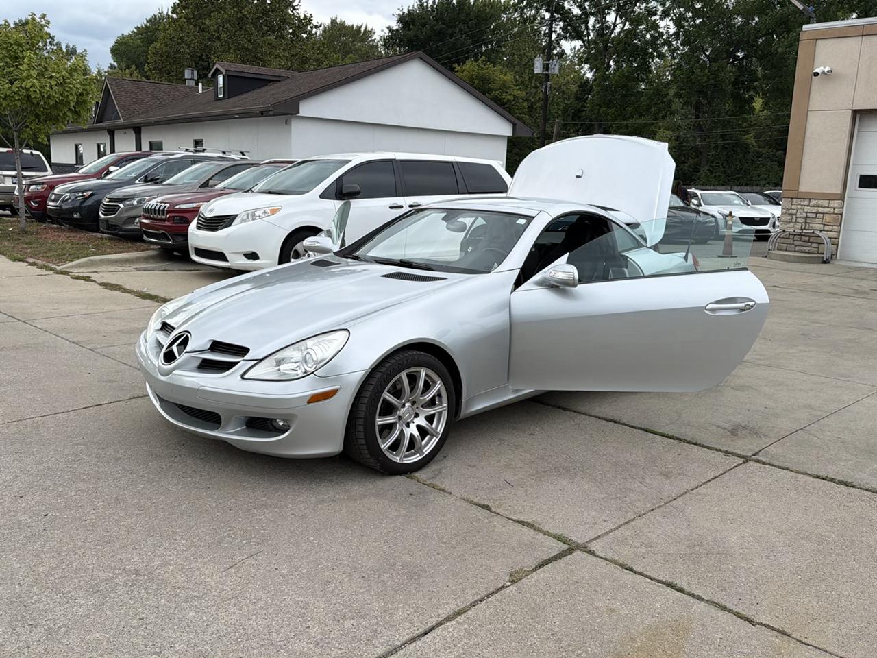 Mercedes-Benz SLK-Class 2dr Roadster 3.5L 2007