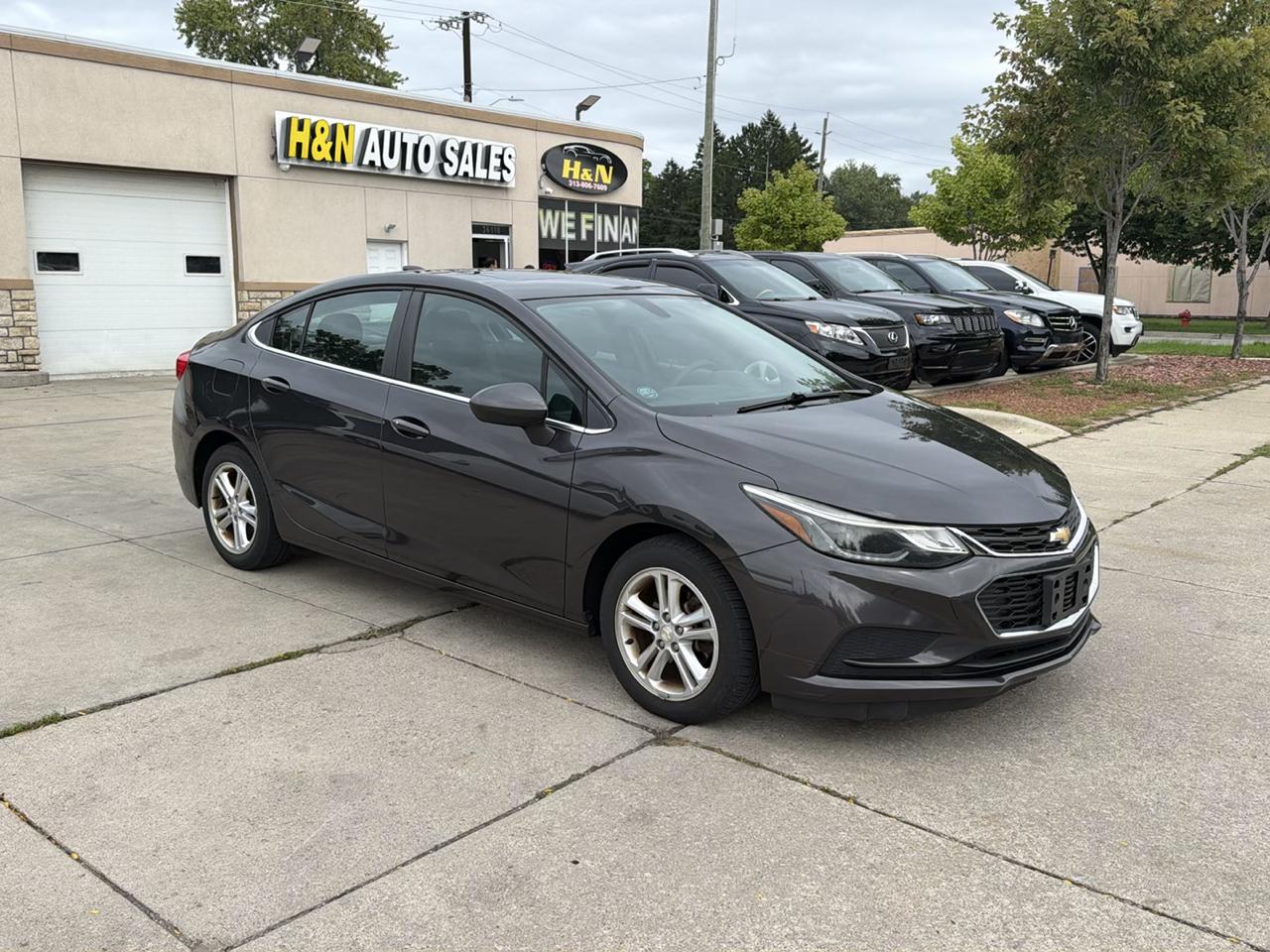 Chevrolet Cruze 4dr Sdn 1.4L LT w/1SD 2017
