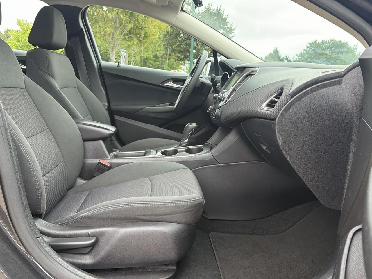Chevrolet Cruze 4dr Sdn 1.4L LT w/1SD 2017