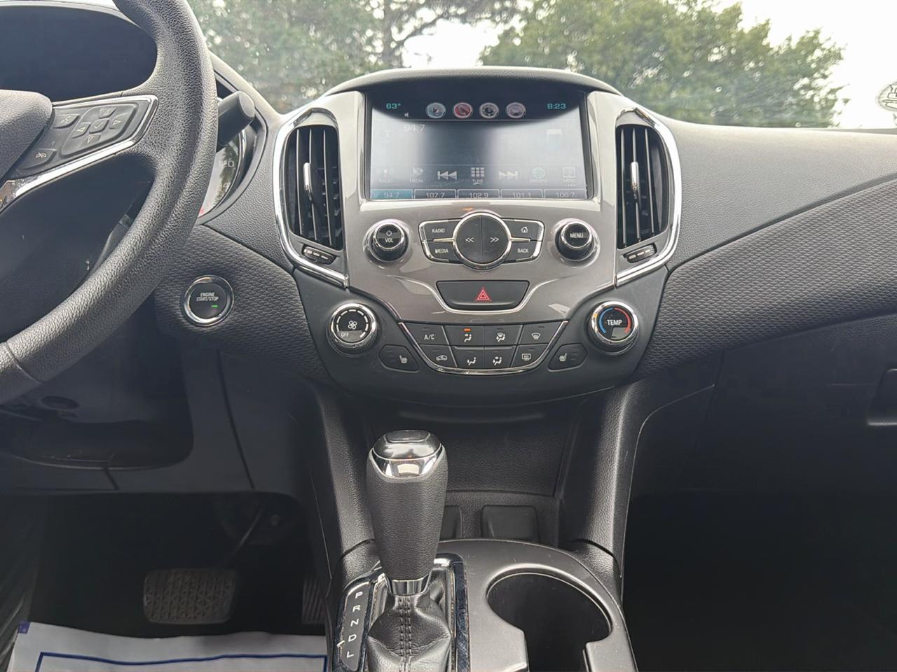 Chevrolet Cruze 4dr Sdn 1.4L LT w/1SD 2017
