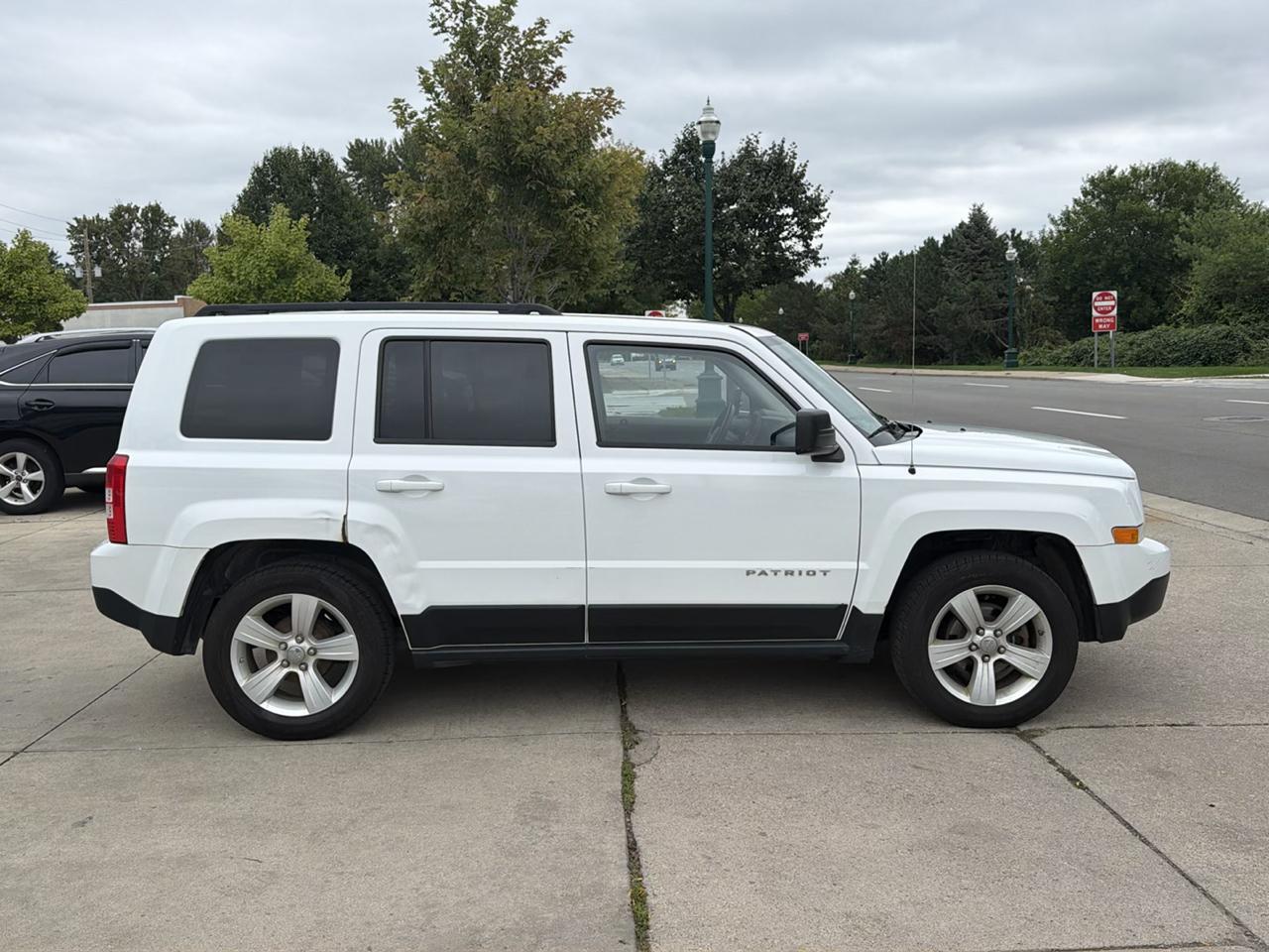 Jeep Patriot FWD 4dr Latitude 2012