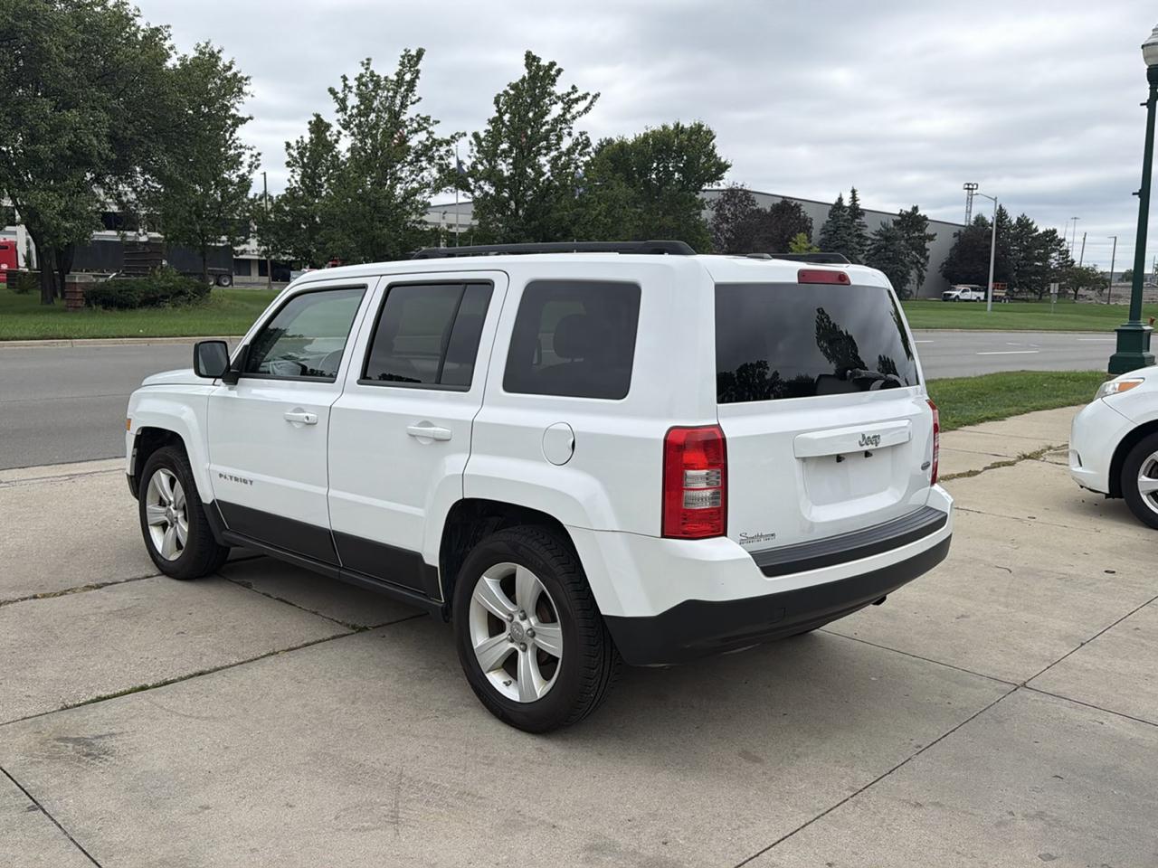 Jeep Patriot FWD 4dr Latitude 2012