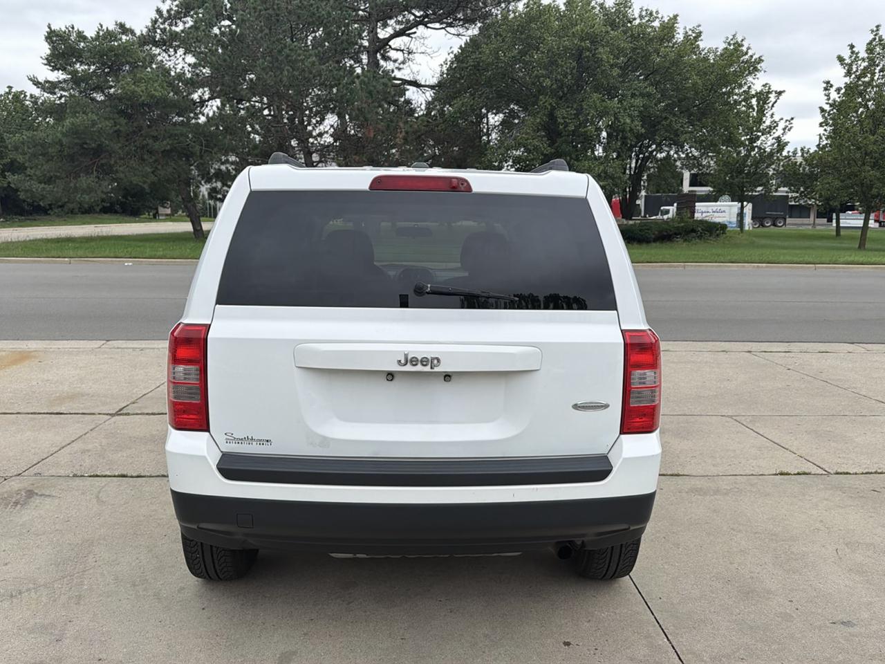 Jeep Patriot FWD 4dr Latitude 2012