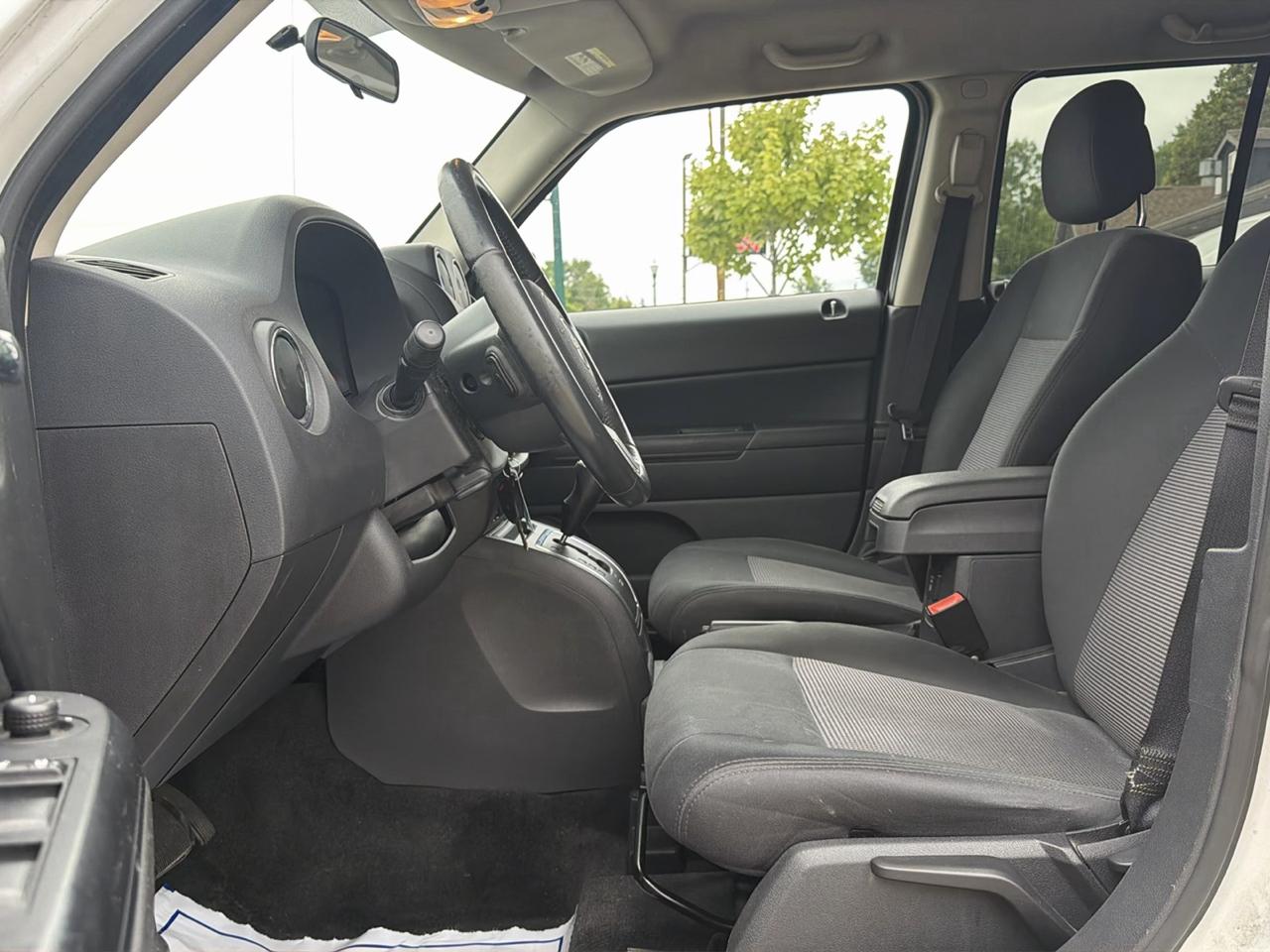 Jeep Patriot FWD 4dr Latitude 2012