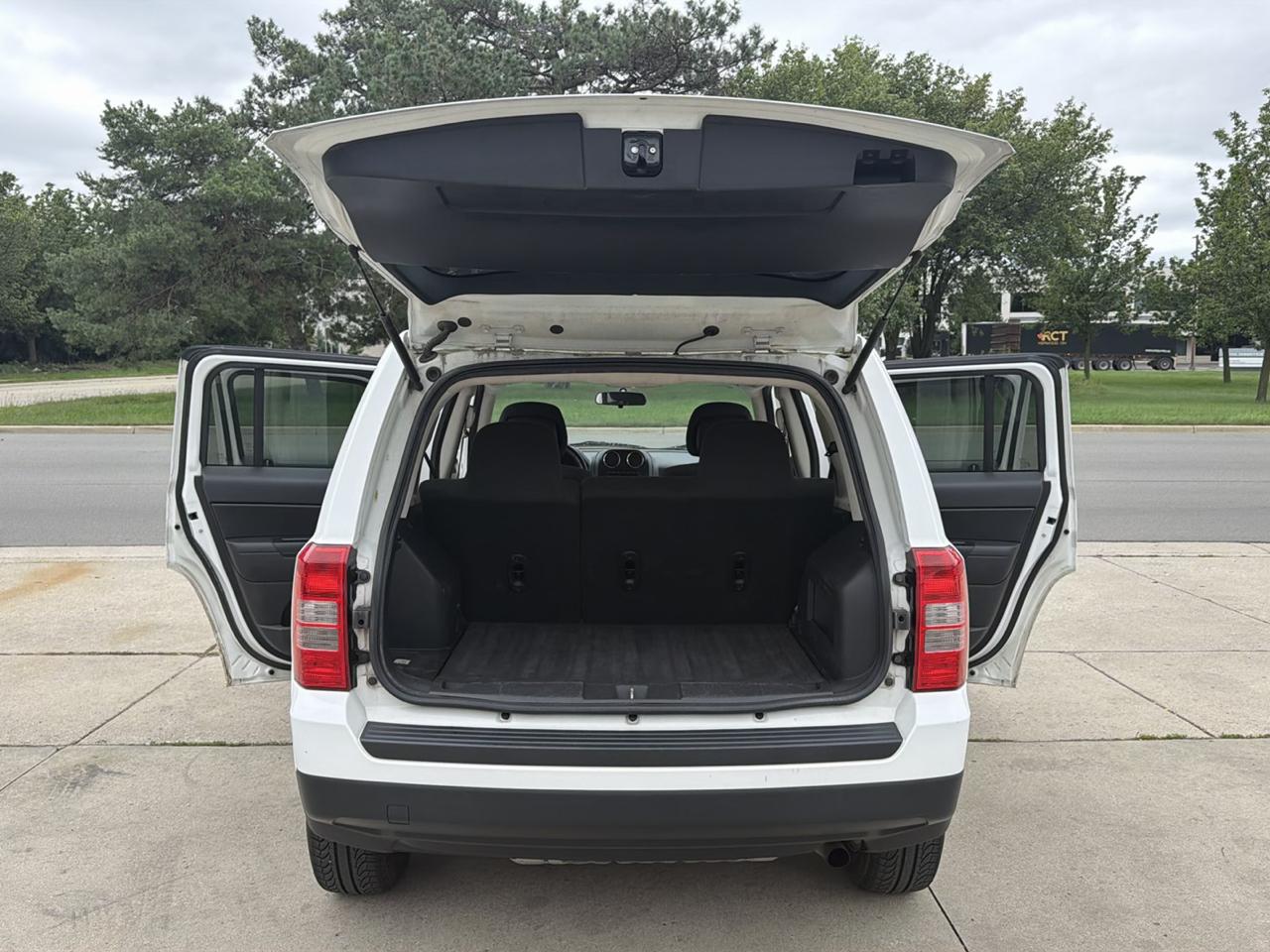 Jeep Patriot FWD 4dr Latitude 2012