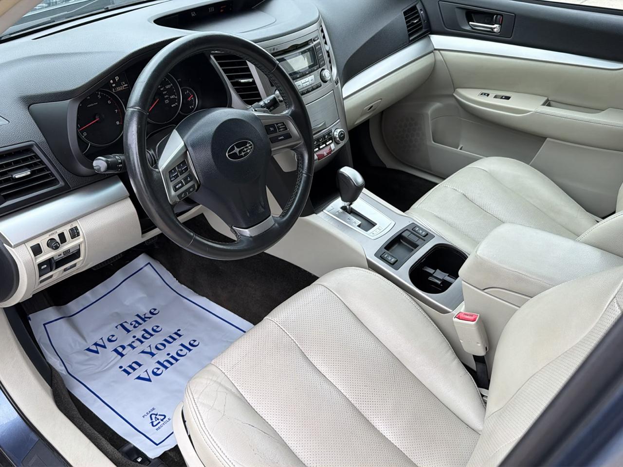 Subaru Outback 4dr Wgn H4 Auto 2.5i Premium 2013