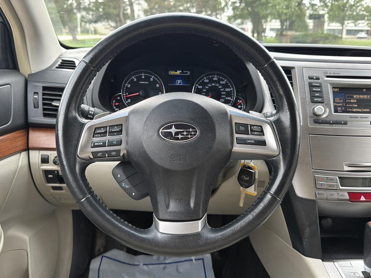 Subaru Outback 4dr Wgn H4 Auto 2.5i Limited 2014