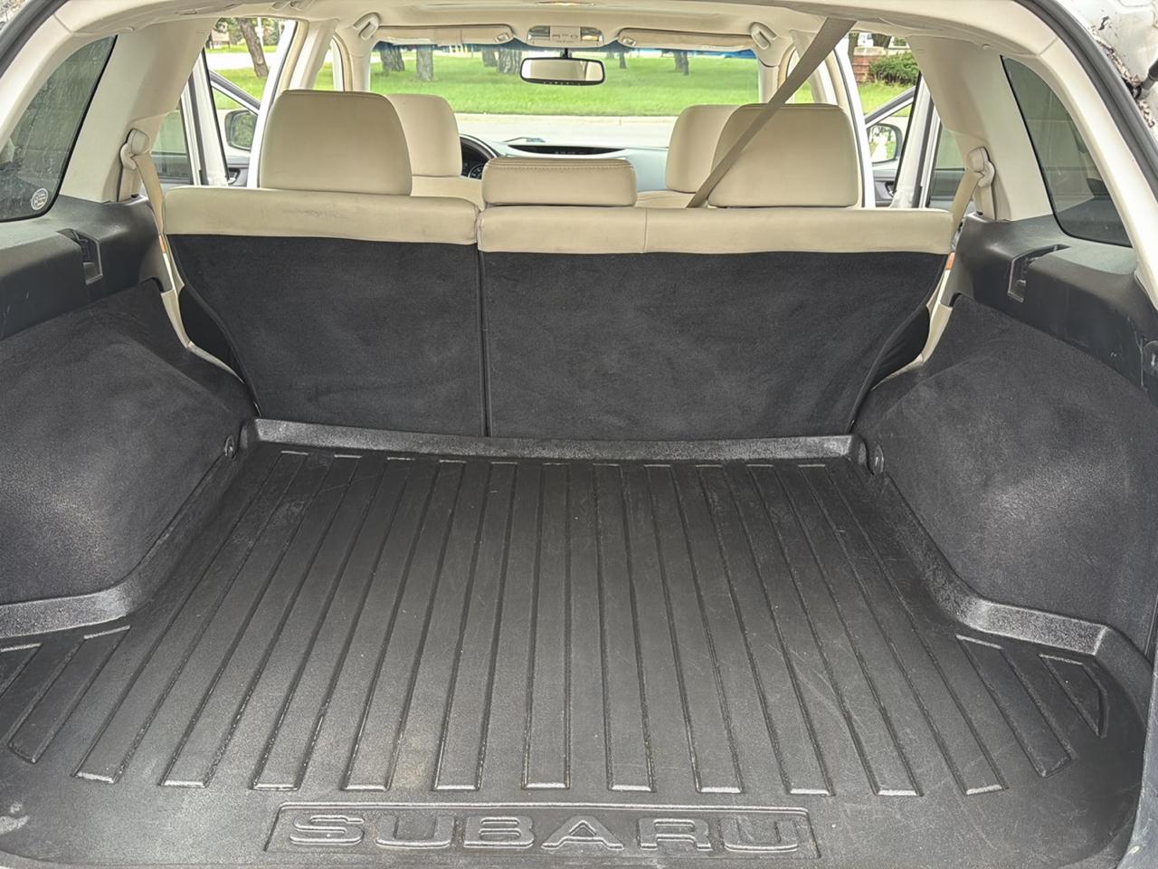 Subaru Outback 4dr Wgn H4 Auto 2.5i Limited 2014