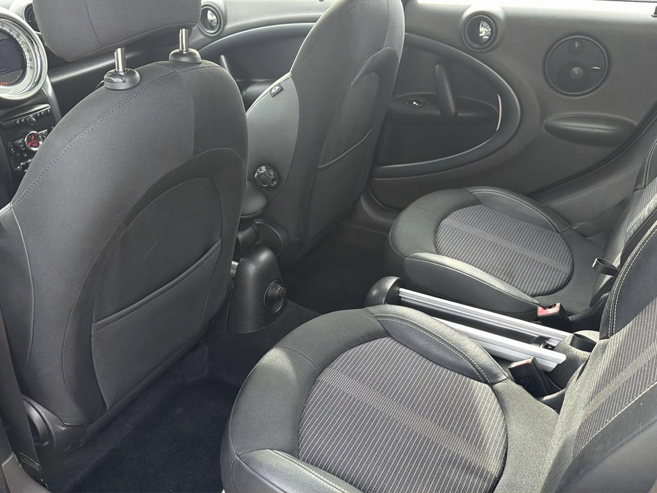 MINI Cooper Countryman AWD 4dr S ALL4 2011
