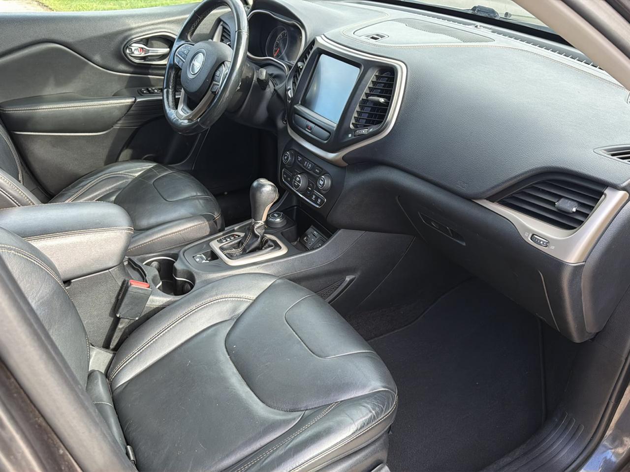 Jeep Cherokee 4WD 4dr Limited 2016