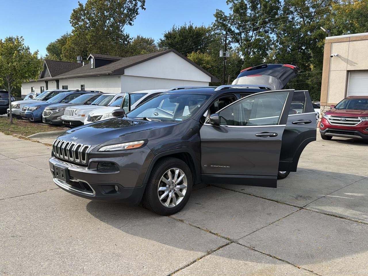 Jeep Cherokee 4WD 4dr Limited 2016