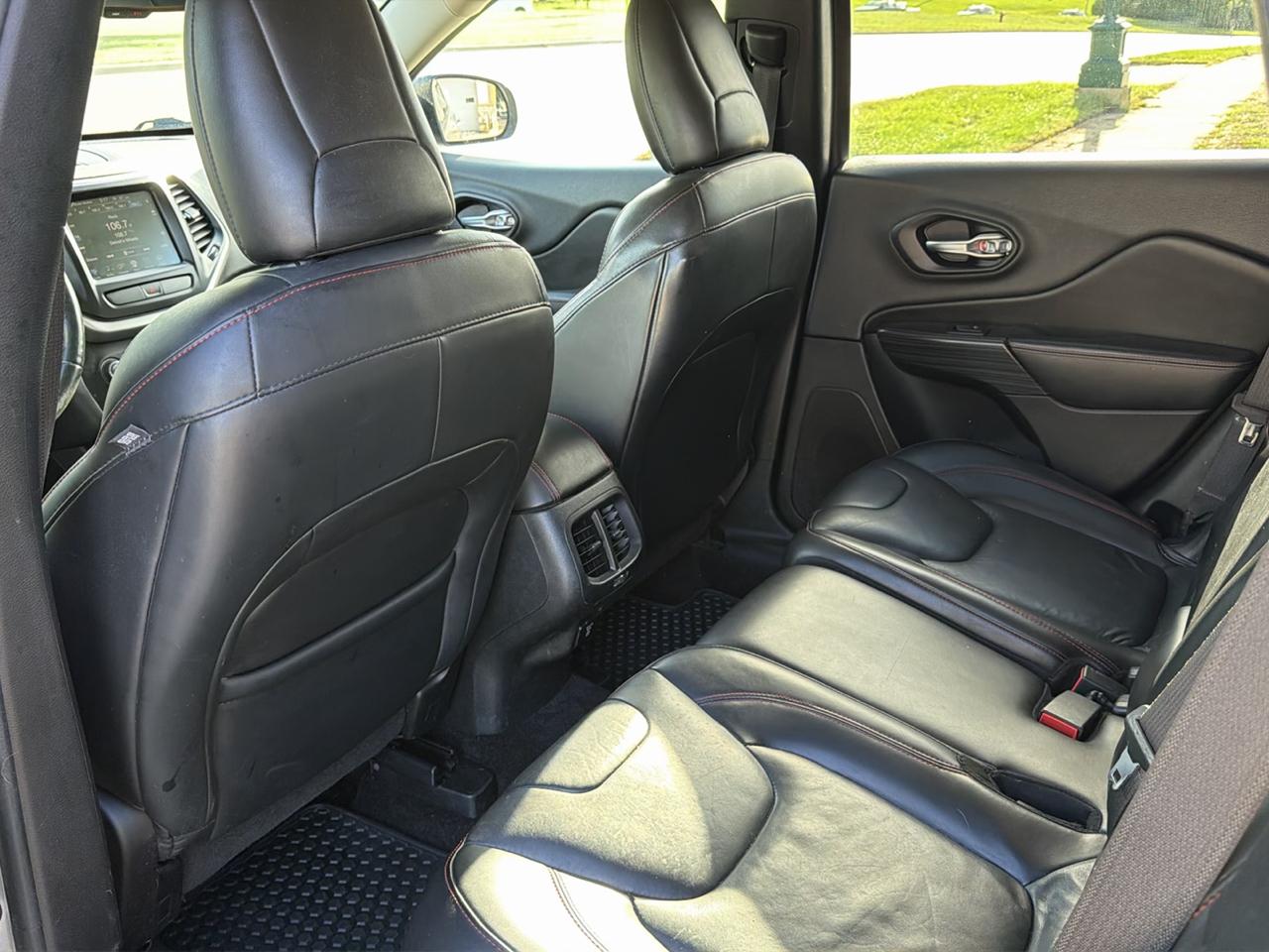 Jeep Cherokee 4WD 4dr Trailhawk 2016
