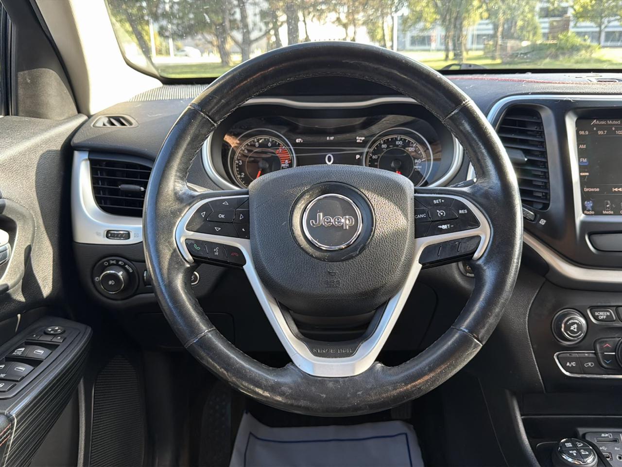 Jeep Cherokee 4WD 4dr Trailhawk 2016
