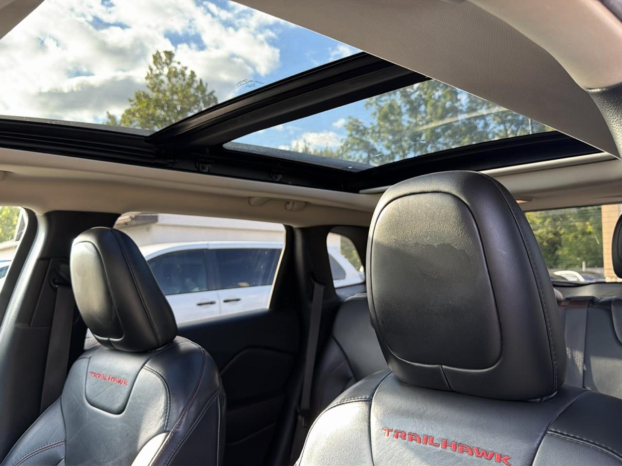 Jeep Cherokee 4WD 4dr Trailhawk 2016