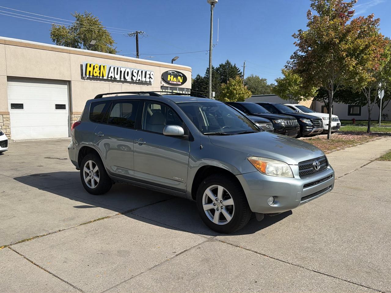 Toyota RAV4 4dr Limited 4-cyl 4WD (Natl) 2006