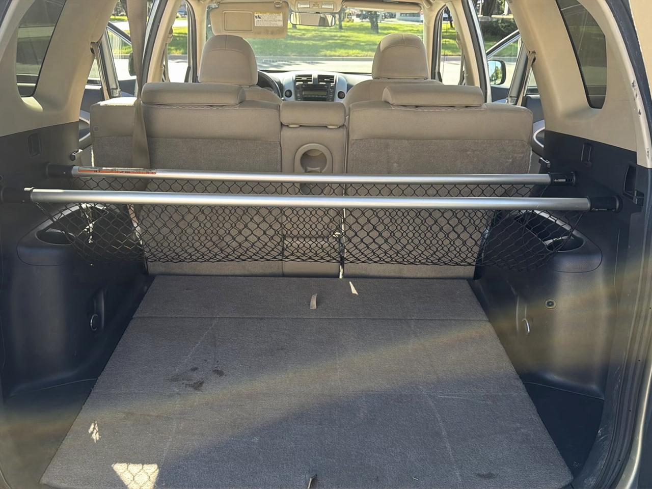 Toyota RAV4 4dr Limited 4-cyl 4WD (Natl) 2006