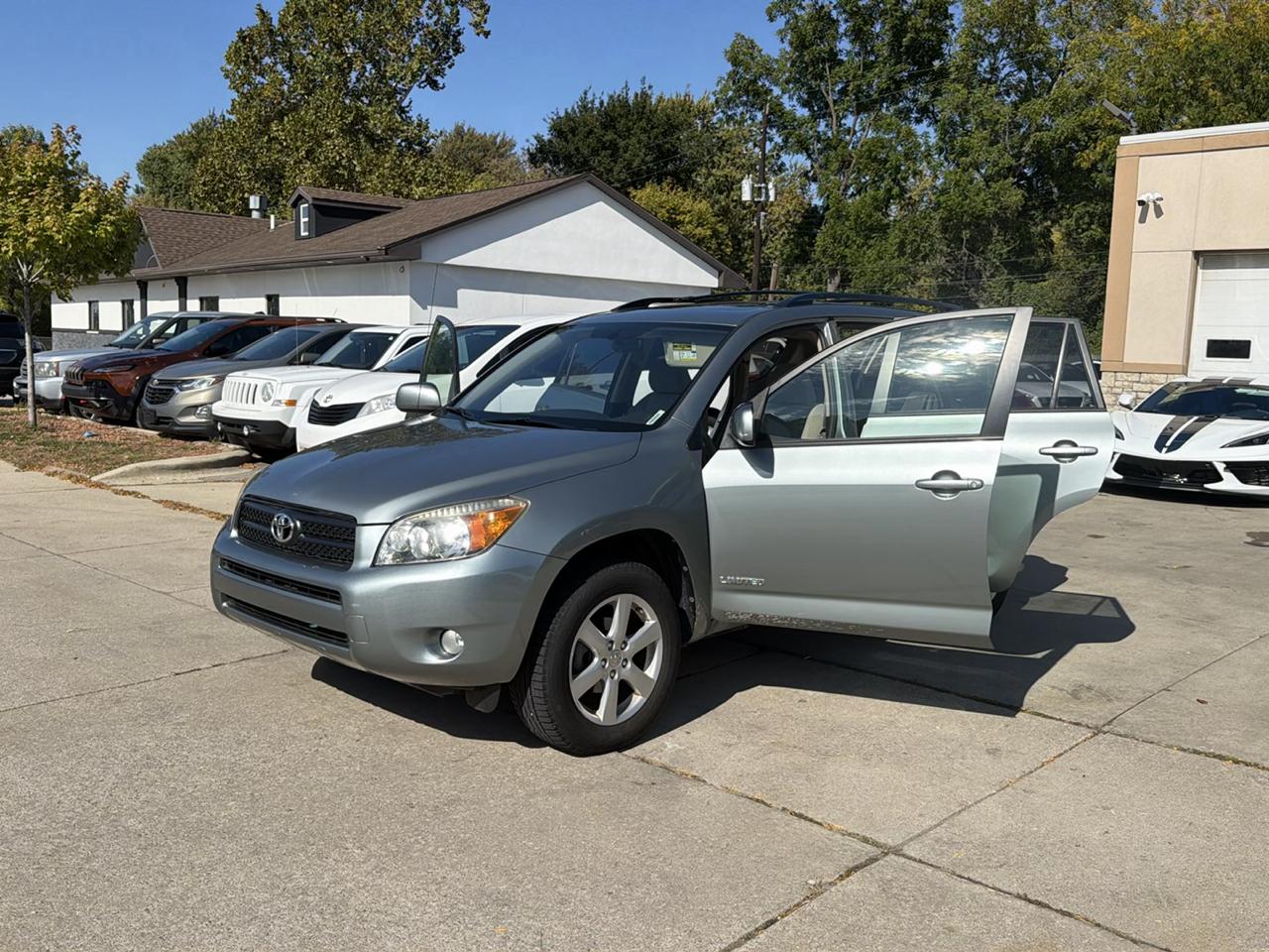 Toyota RAV4 4dr Limited 4-cyl 4WD (Natl) 2006