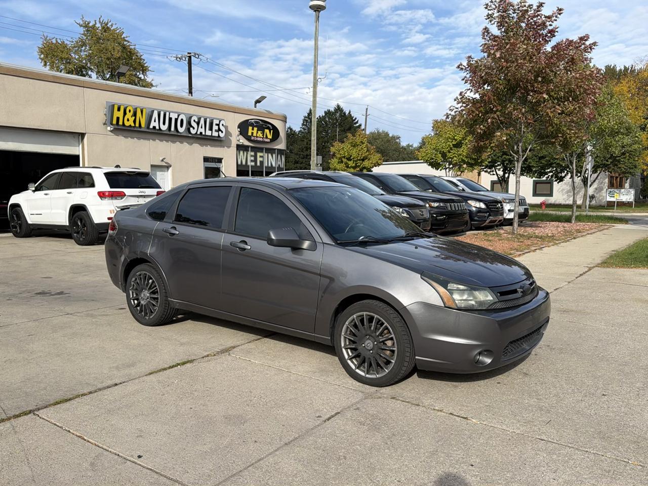 Ford Focus 4dr Sdn SES 2010