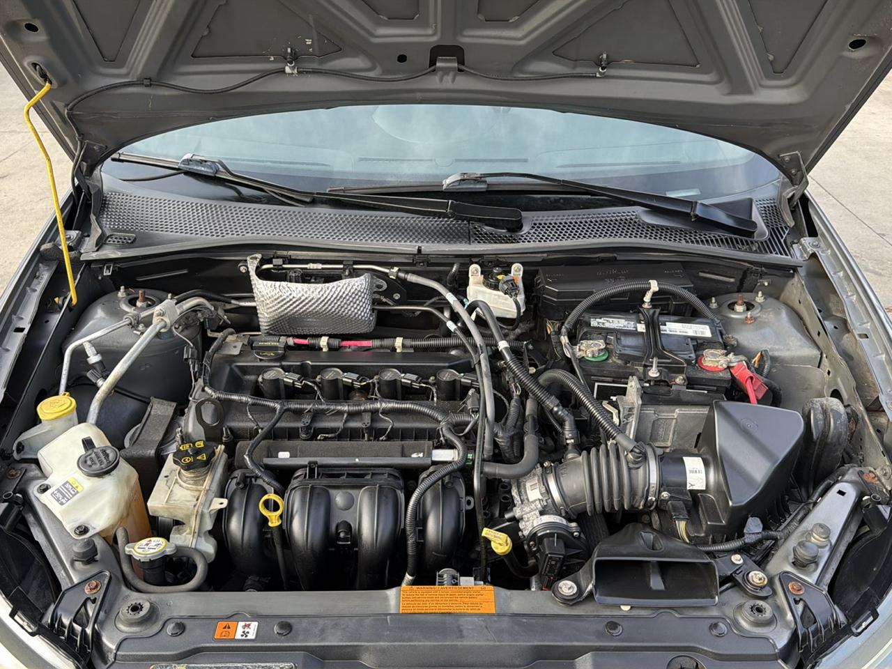 Ford Focus 4dr Sdn SES 2010