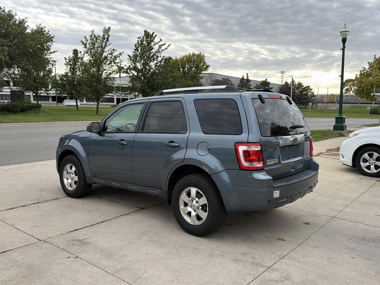 Ford Escape FWD 4dr Limited 2012