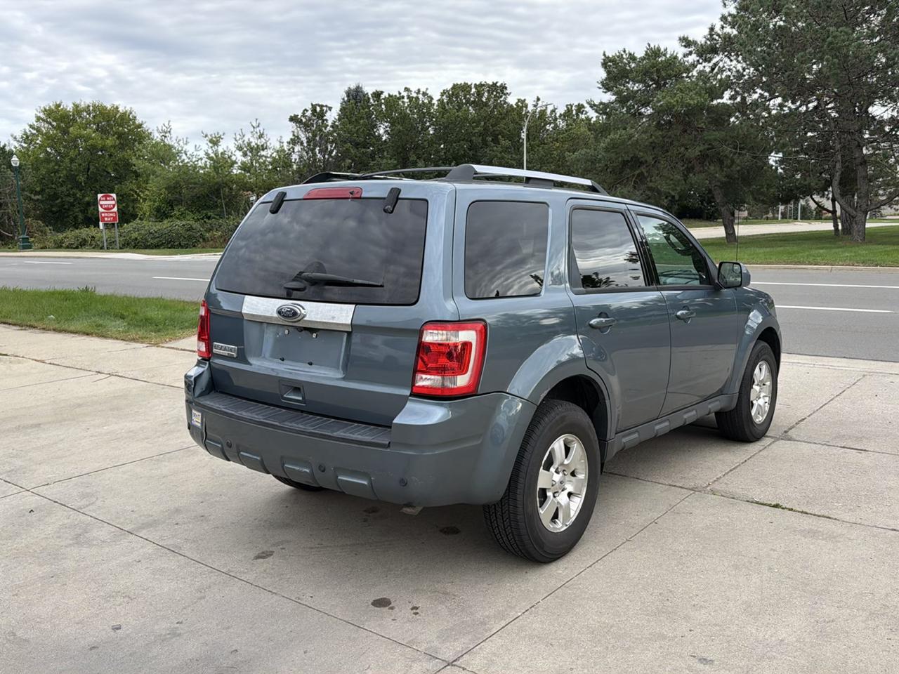 Ford Escape FWD 4dr Limited 2012
