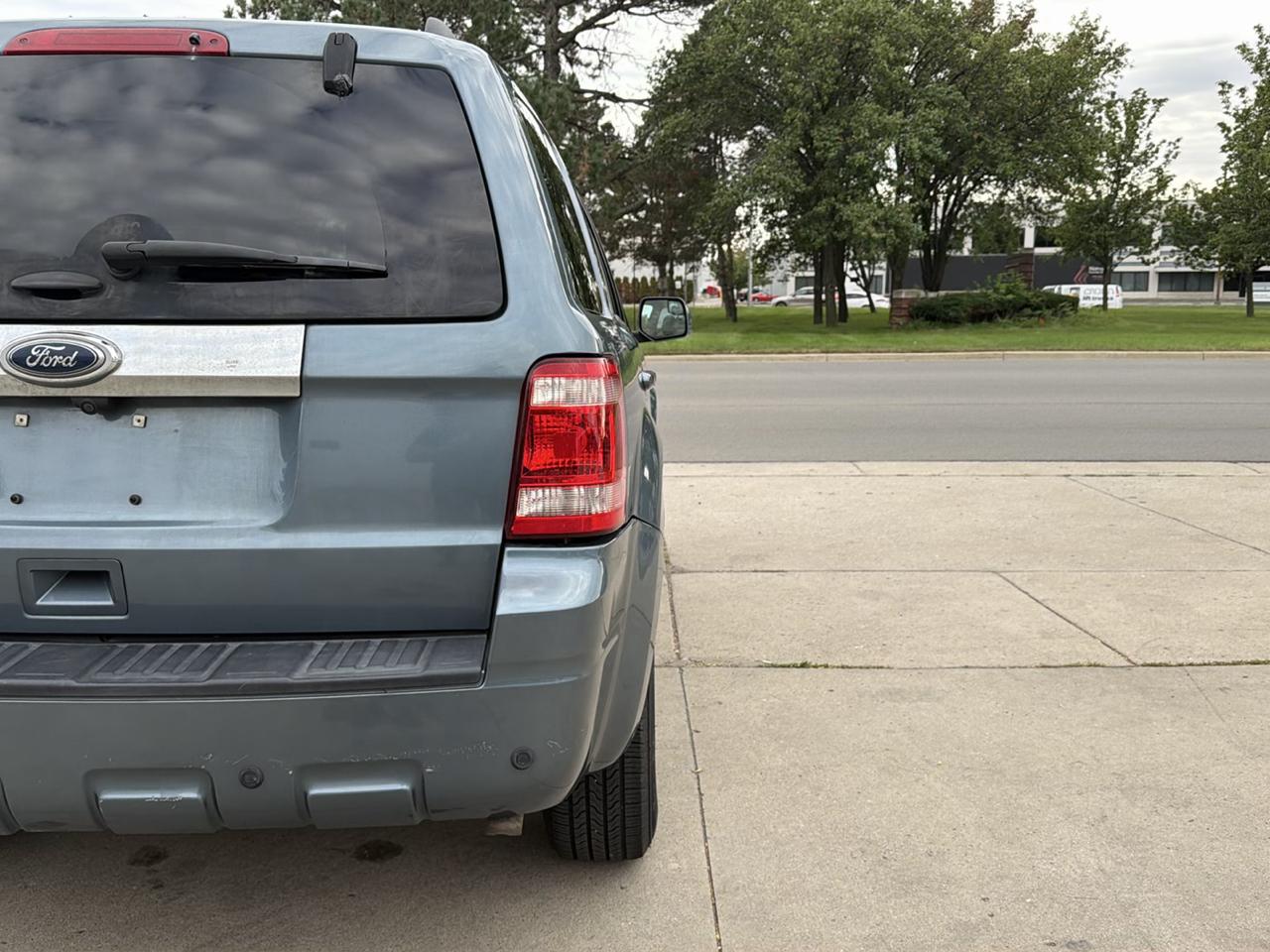 Ford Escape FWD 4dr Limited 2012
