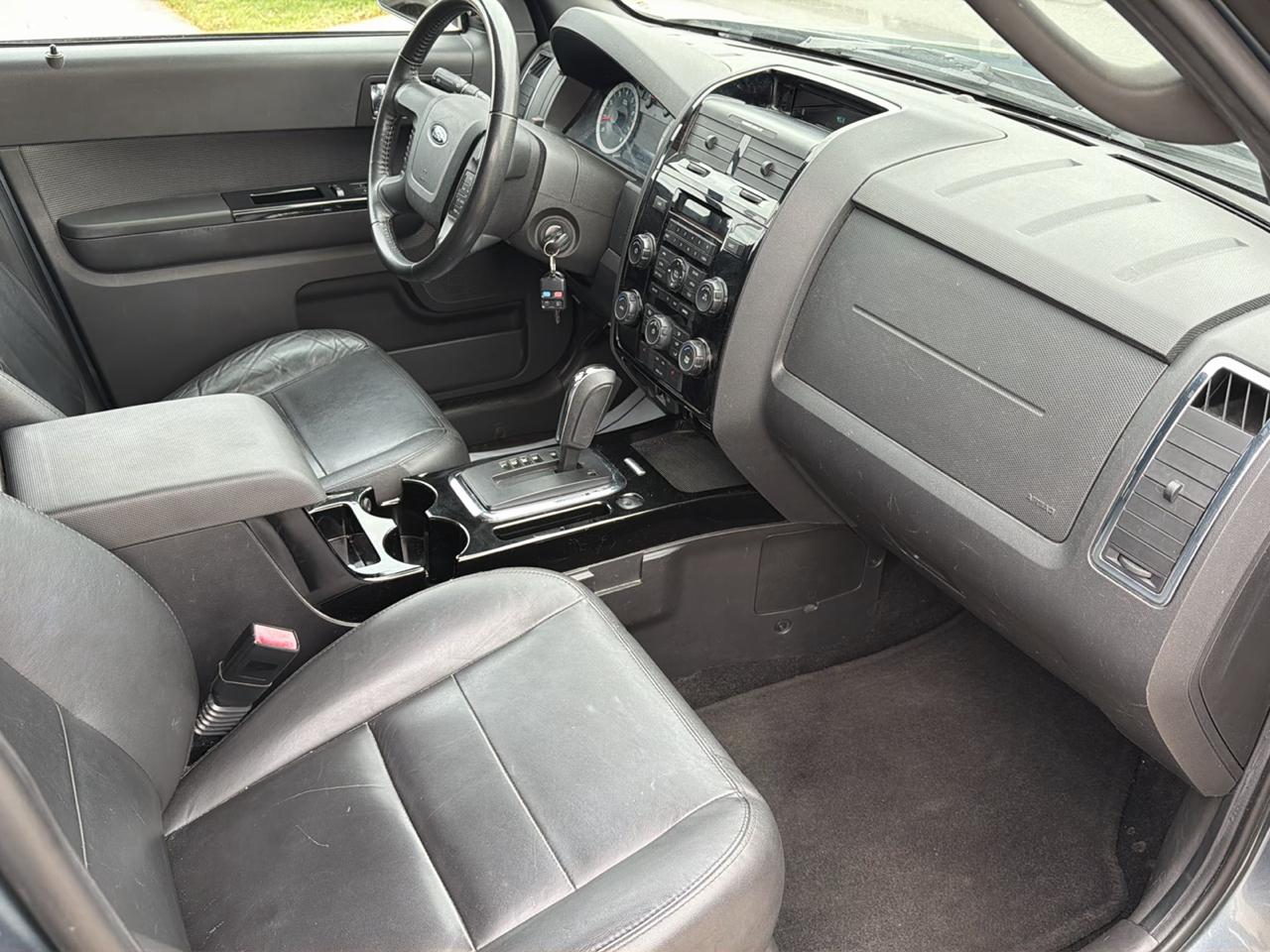Ford Escape FWD 4dr Limited 2012
