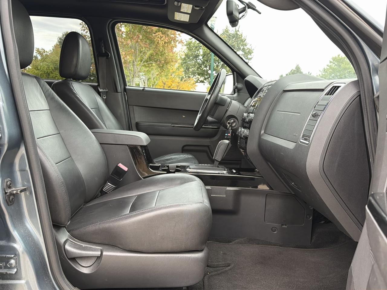 Ford Escape FWD 4dr Limited 2012