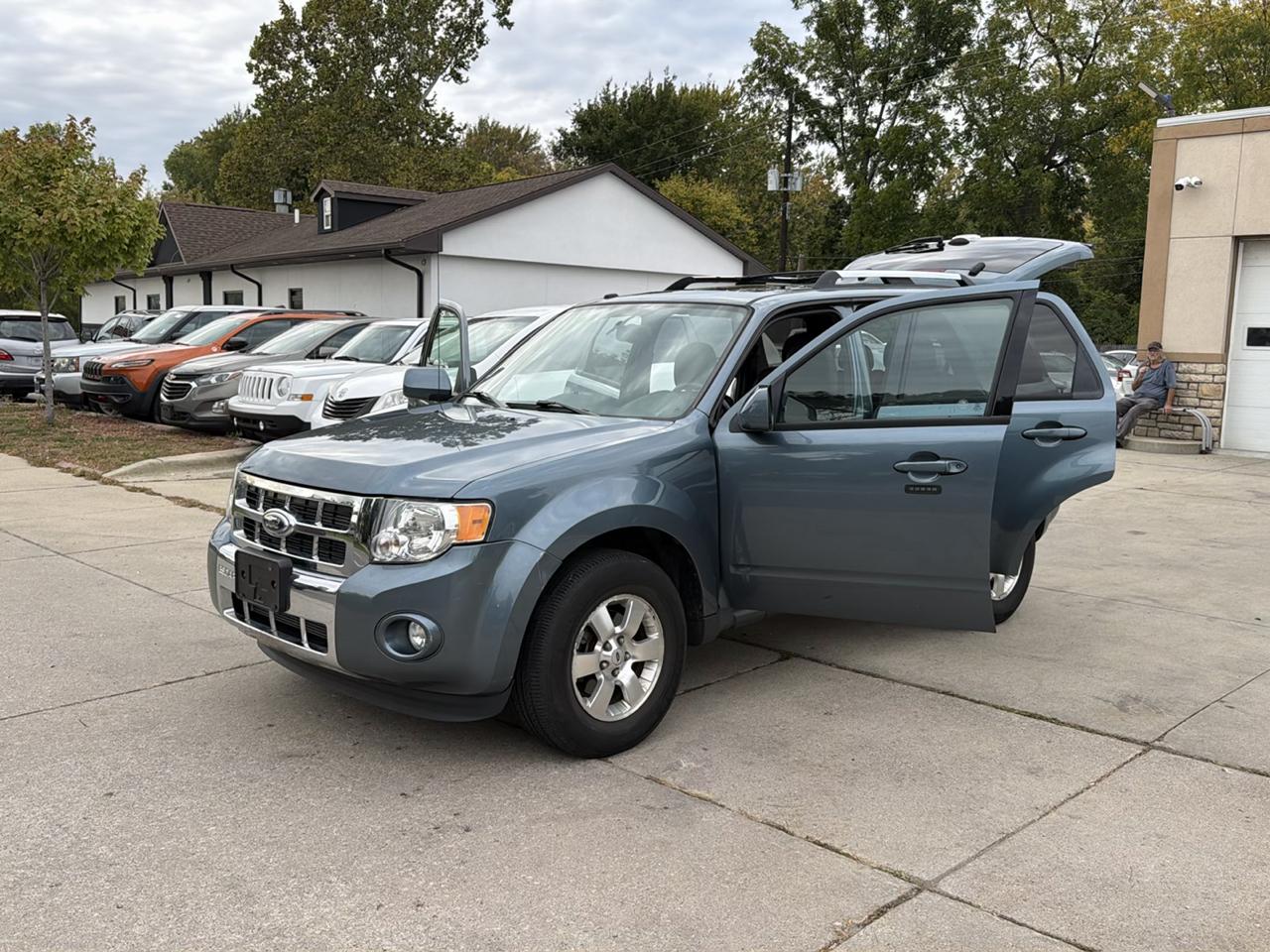 Ford Escape FWD 4dr Limited 2012