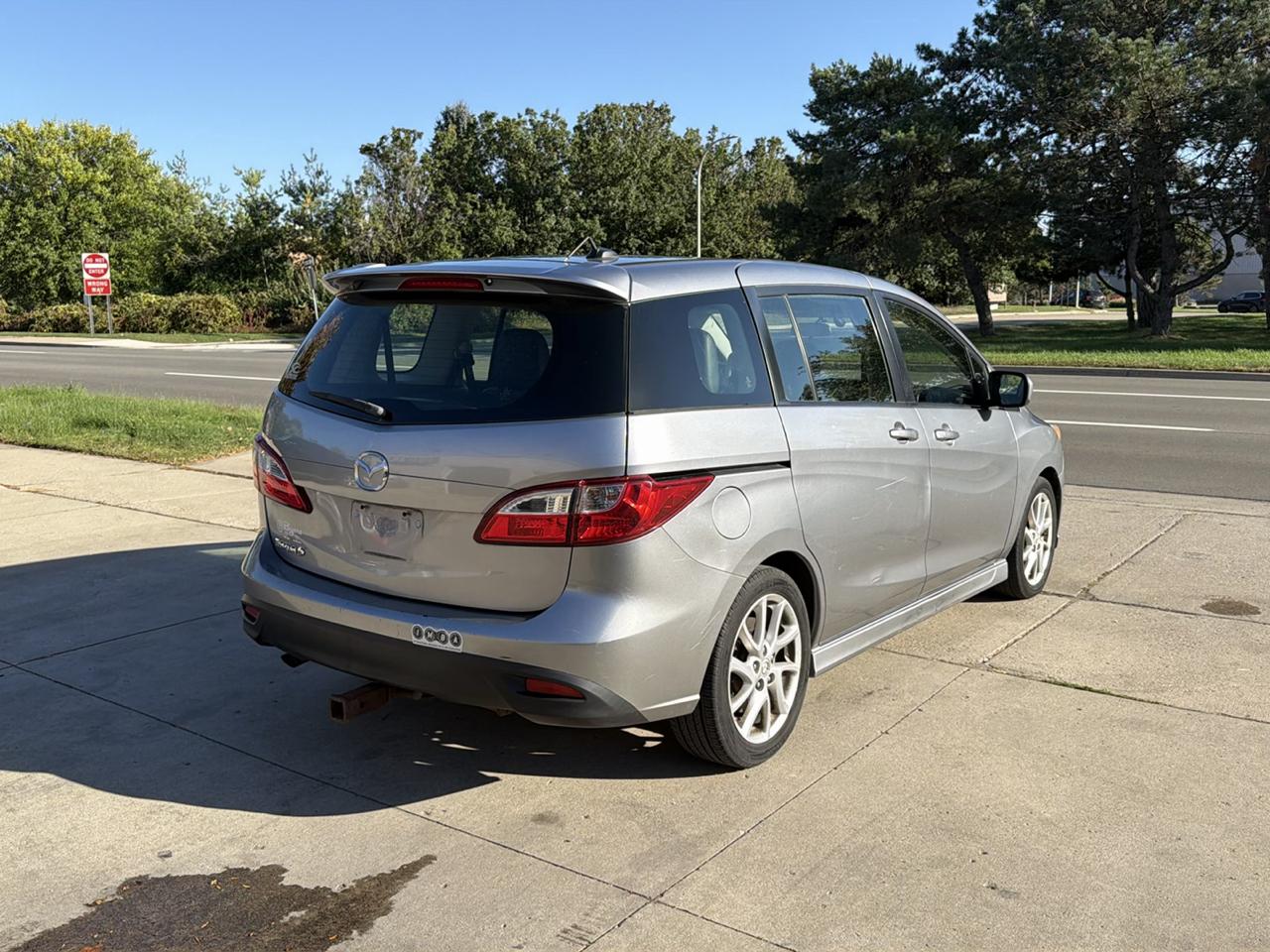 Mazda MAZDA5 4dr Wgn Auto Grand Touring 2012