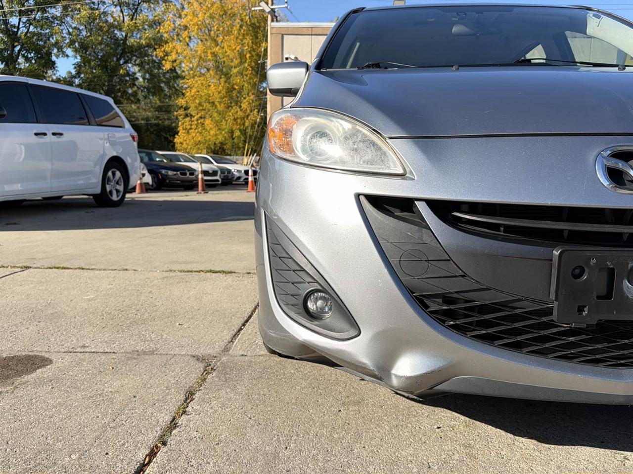 Mazda MAZDA5 4dr Wgn Auto Grand Touring 2012