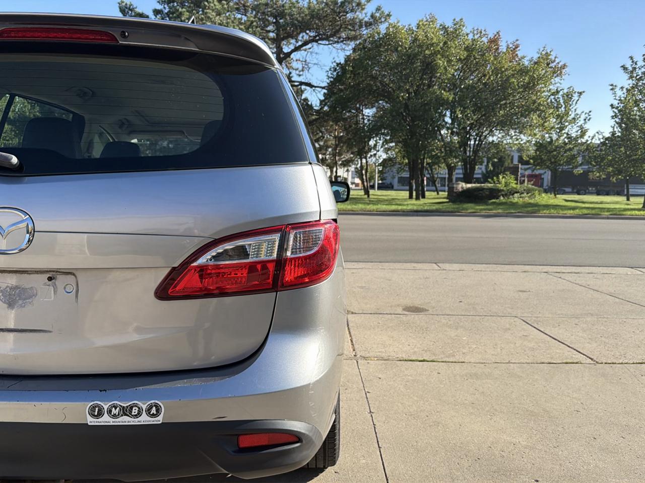 Mazda MAZDA5 4dr Wgn Auto Grand Touring 2012