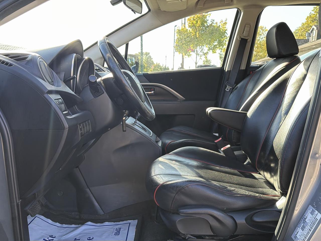 Mazda MAZDA5 4dr Wgn Auto Grand Touring 2012