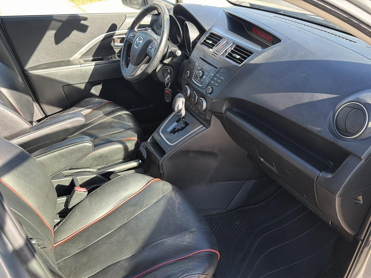 Mazda MAZDA5 4dr Wgn Auto Grand Touring 2012