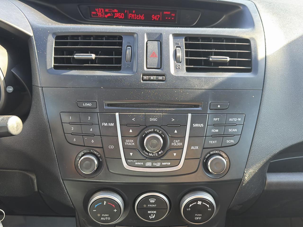 Mazda MAZDA5 4dr Wgn Auto Grand Touring 2012