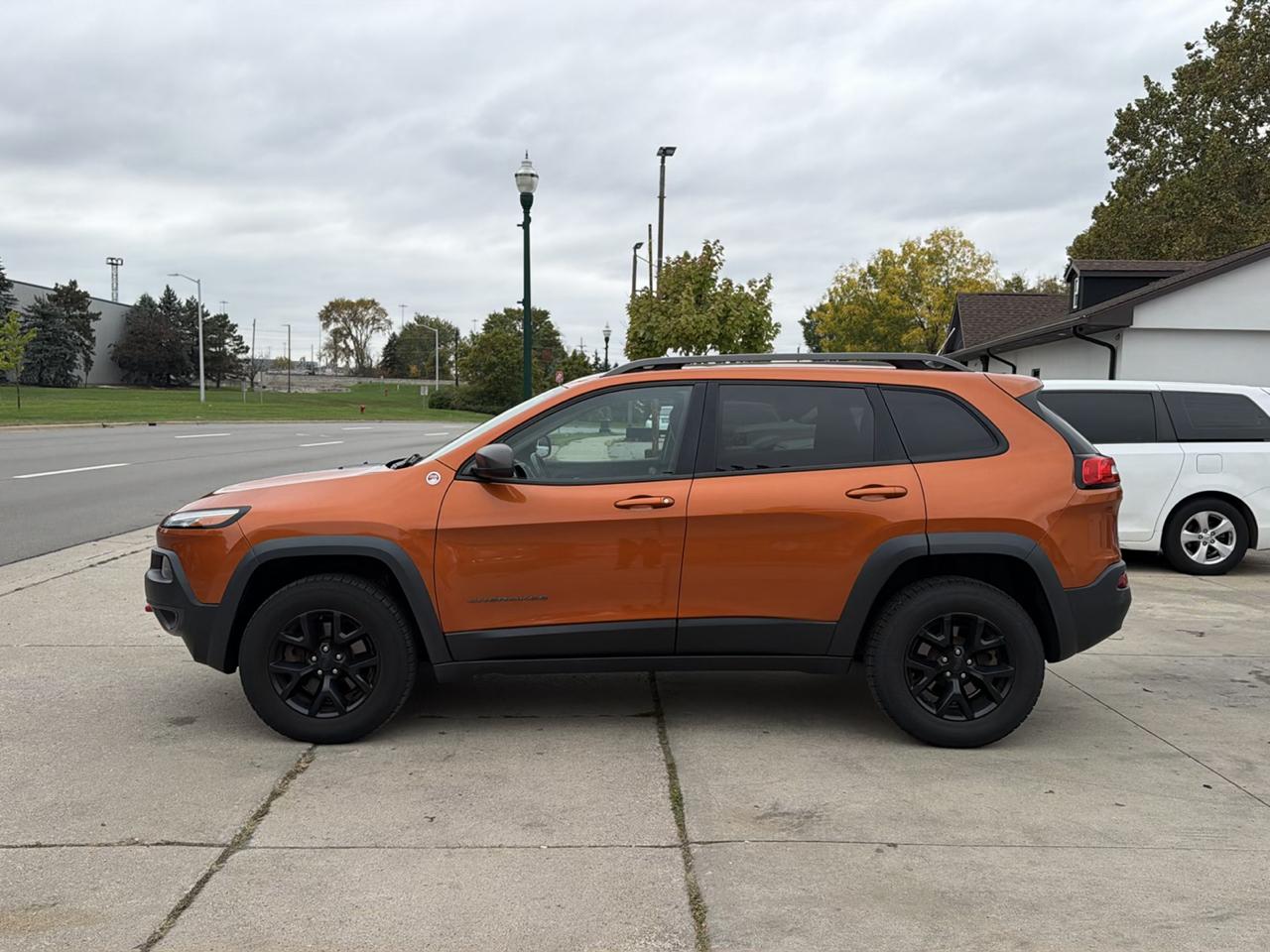 Jeep Cherokee 4WD 4dr Trailhawk 2015