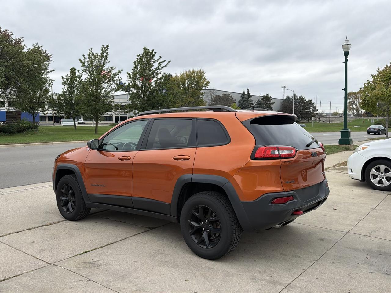 Jeep Cherokee 4WD 4dr Trailhawk 2015