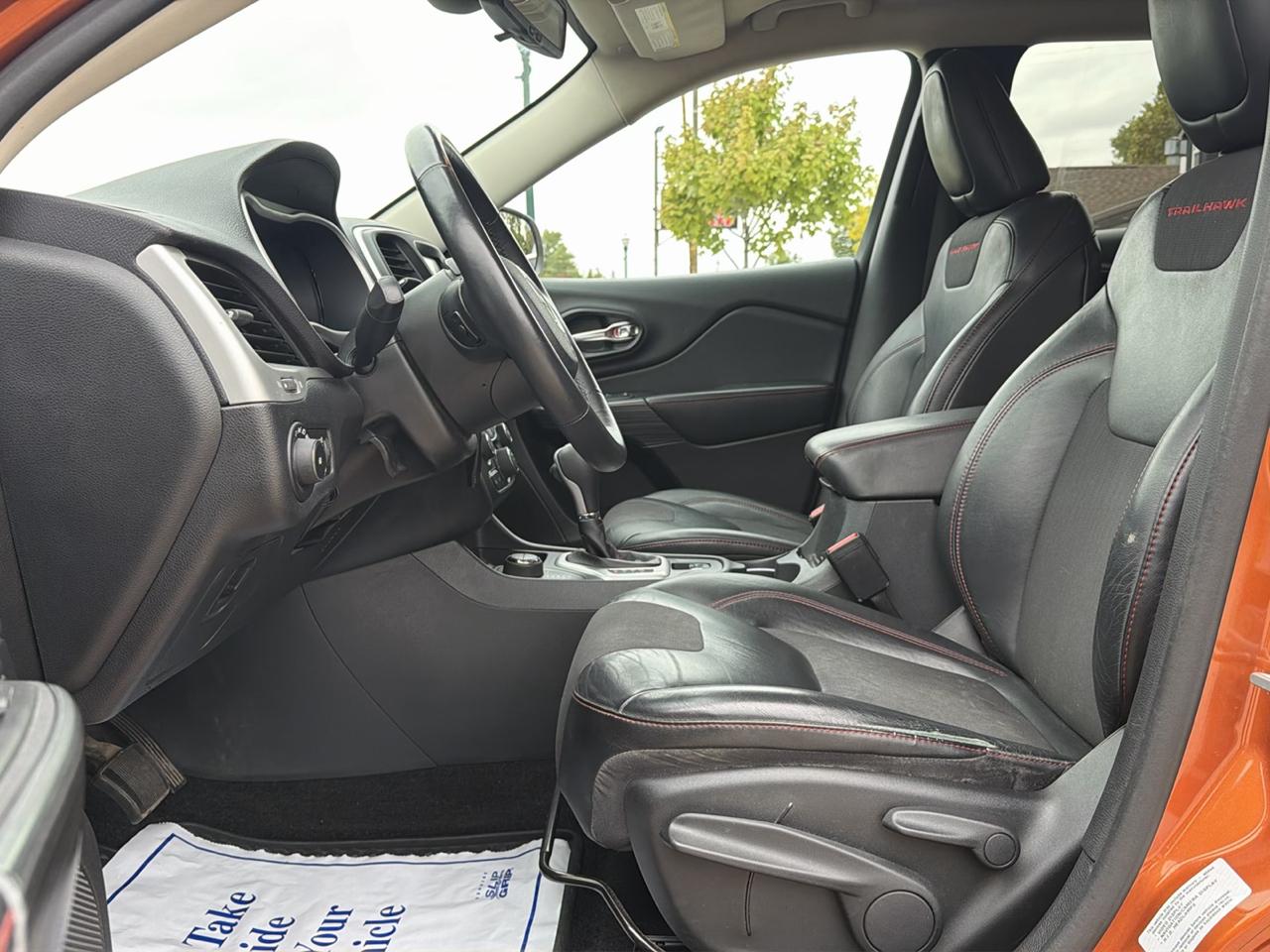 Jeep Cherokee 4WD 4dr Trailhawk 2015