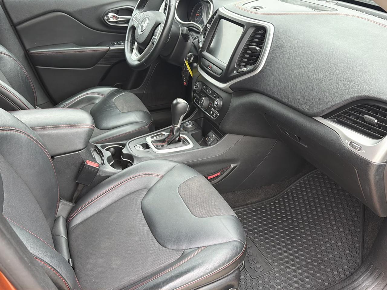 Jeep Cherokee 4WD 4dr Trailhawk 2015