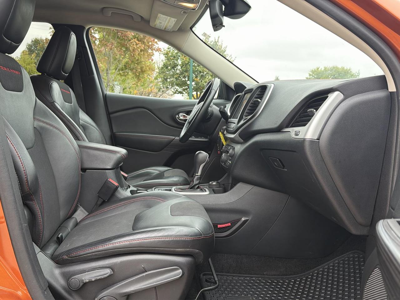 Jeep Cherokee 4WD 4dr Trailhawk 2015