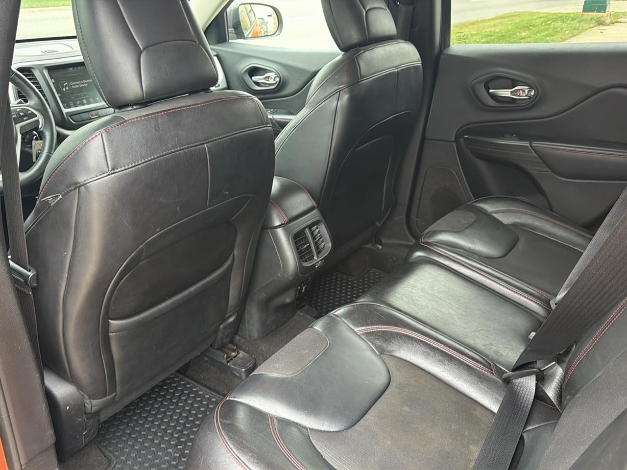 Jeep Cherokee 4WD 4dr Trailhawk 2015