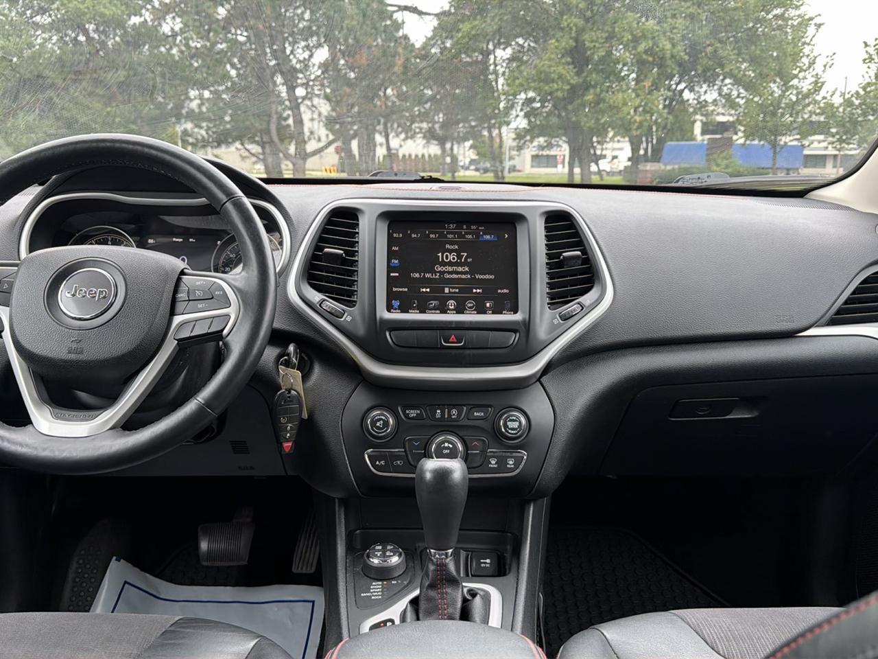 Jeep Cherokee 4WD 4dr Trailhawk 2015