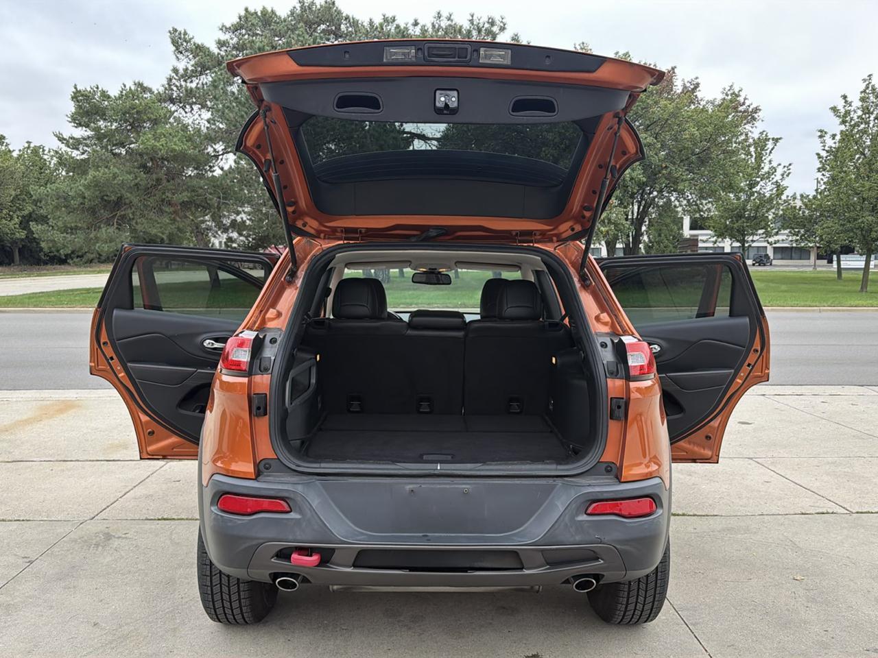Jeep Cherokee 4WD 4dr Trailhawk 2015