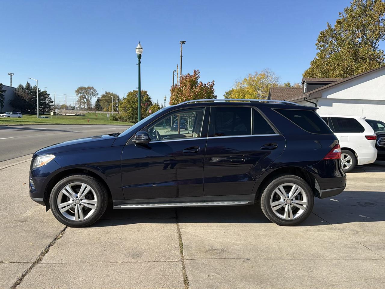 Mercedes-Benz M-Class 4MATIC 4dr ML 350 2014