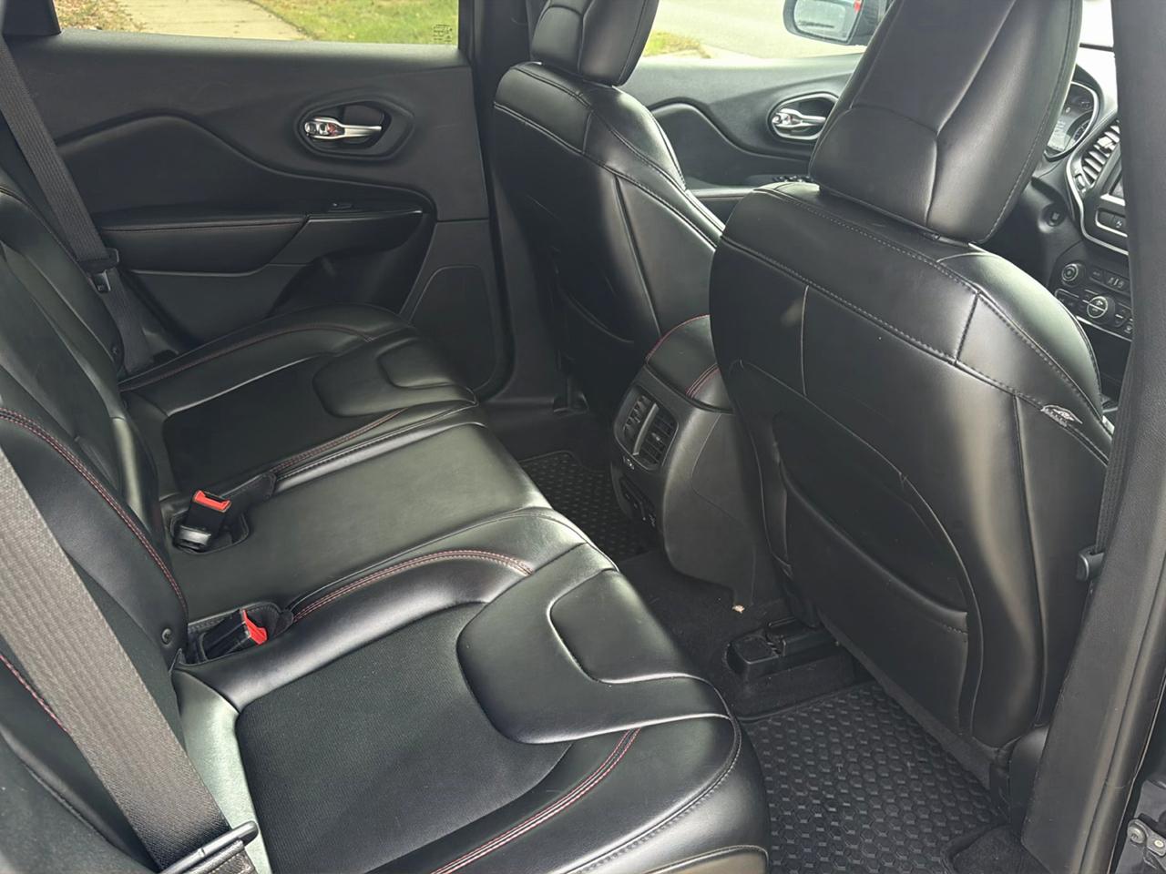 Jeep Cherokee Trailhawk 4x4 2019
