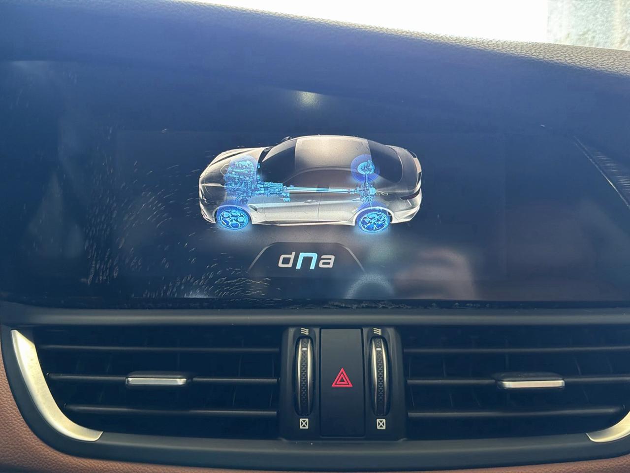 Alfa Romeo Giulia AWD 2019