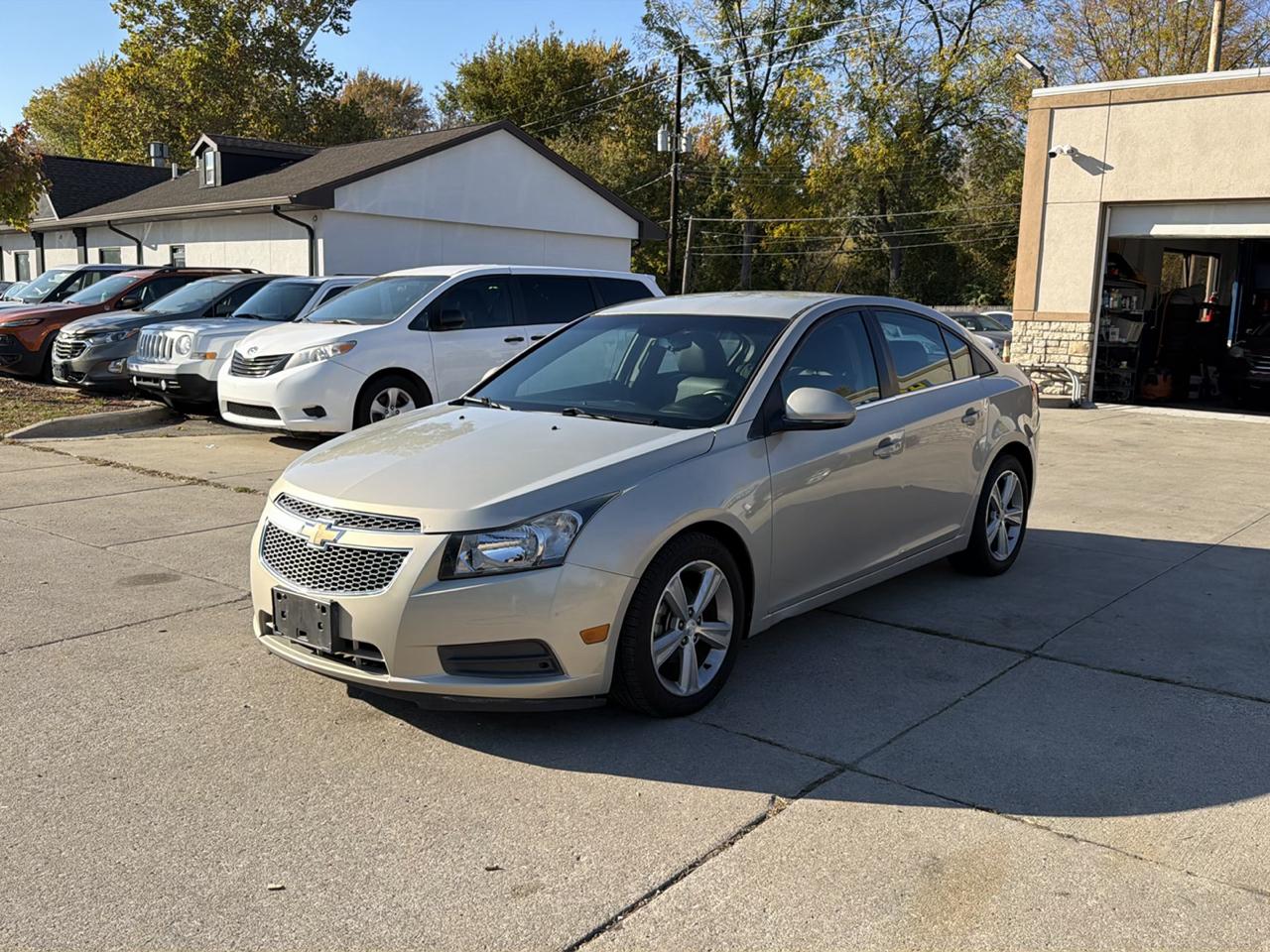 Chevrolet Cruze 4dr Sdn LT w/2LT 2012