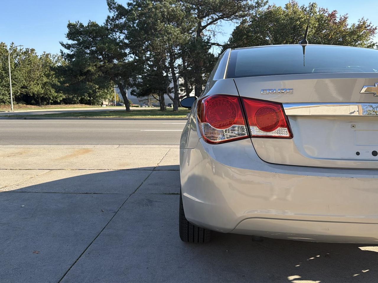 Chevrolet Cruze 4dr Sdn LT w/2LT 2012